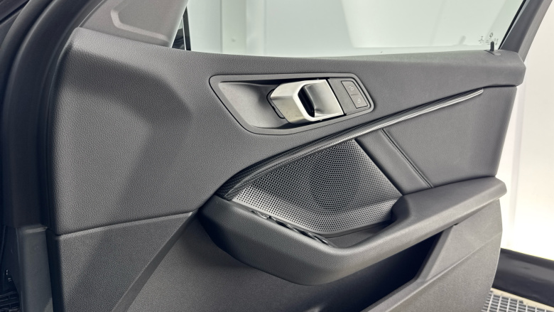 BMW 1 Series 118i Sport 5dr Step Auto Petrol Hatchback